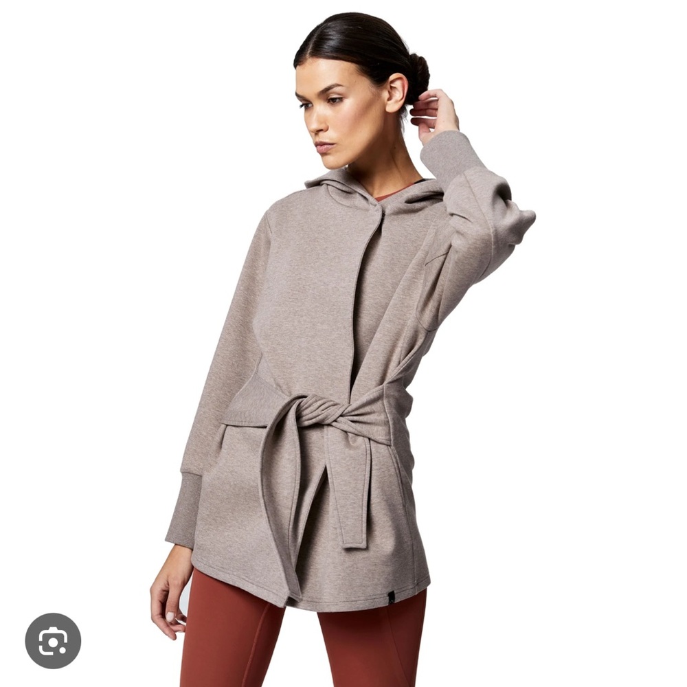 Varley Cove Wrap Jacket